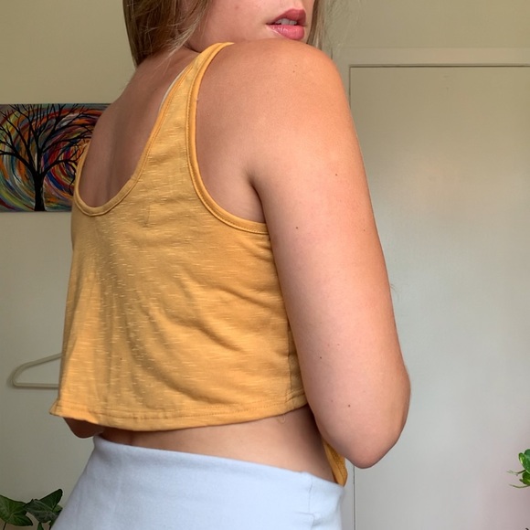Beachy Linen Tie Up Crop Top - Zaful - Picture 3 of 3